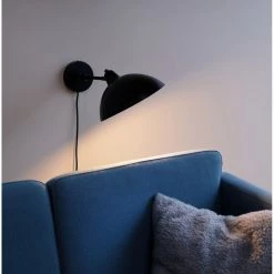 DybergLarsen Dyberg Larsen Futura Væg Lampe Sort/ Hvid - 7224 9 DybergLarsen Dyberg Larsen Futura Væg Lampe Sort/ Hvid - 7224 -homeshop Salgsbutik unnamed file 2036