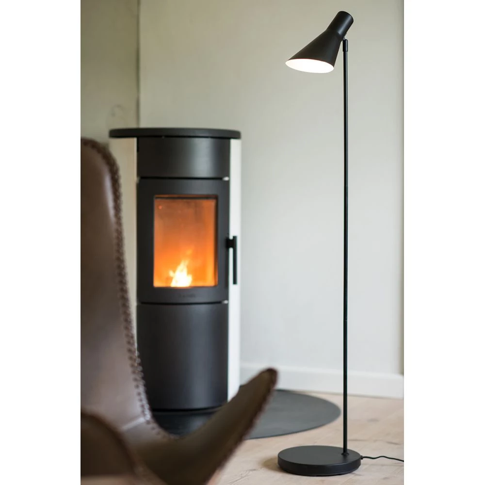 DybergLarsen Dyberg Larsen DENVER Floor Lamp Matt Black 4 DybergLarsen Dyberg Larsen DENVER Floor Lamp Matt Black - Billede 2