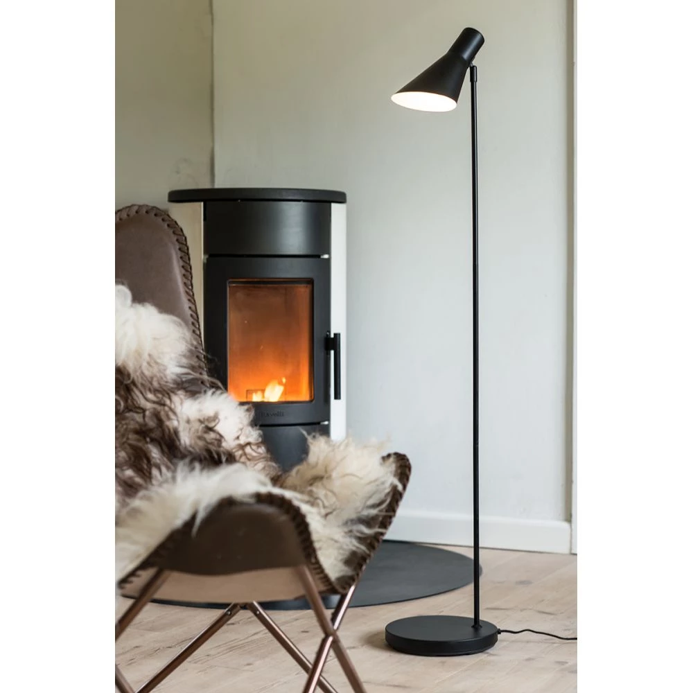 DybergLarsen Dyberg Larsen DENVER Floor Lamp Matt Black 7 DybergLarsen Dyberg Larsen DENVER Floor Lamp Matt Black - Billede 5