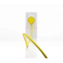 Form Design Designerstik Stikprop 230V Gul -homeshop Salgsbutik unnamed file 3784