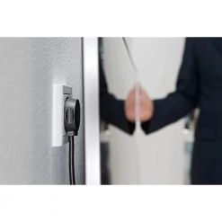 Form Design Designerstik Stikprop 230V Gul -homeshop Salgsbutik unnamed file 3788